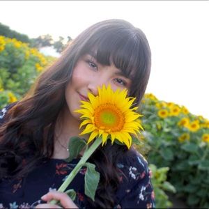 Meet your Posher, Lupita